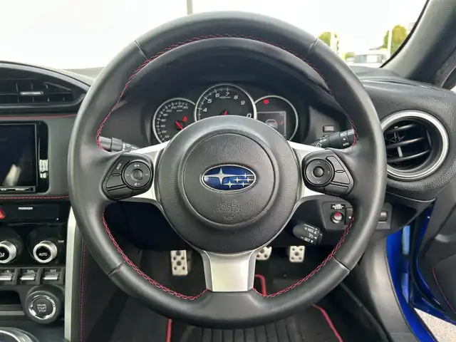 スバル ＢＲＺ GT 群馬県 2016(平28)年 5.4万km WRブルーパール 6MT車/STIスポイラー/社外メモリーナビ/（CD/DVD/SD/USB/Bluetooth）/バックカメラ/クルーズコントロール/シートヒーター/ハーフレザーシート/社外前後ドライブレコーダー/STIタワーバー/HKSマフラー/bremboキャリパー/社外オーバーフェンダー/社外リアウィング/LEDヘッドランプ/プッシュスタート/ステアリングリモコン/ふらつき防止/取扱説明書/スペアキー