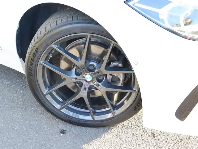 ＢＭＷ １１８ｄ Mスポーツ EDジョイ+ 宮城県 2020(令2)年 5.2万km アルピンホワイトⅢ 純正ナビ【ＢＴ／ＨＤＤ】　/ワイヤレス充電　/アダプティブクルーズコントロール　/ドライビングアシスト　/メモリー付きパワーシート　/ハーフレザーシート　/パワーバックドア　/バックカメラ　/アンビエントライト　/パーキングアシスト　/オートホールド　/純正18インチAW　/前方ドライブレコーダー　/LEDヘッドライト　/前後コーナーセンサー　/ミラー一体型ETC　/コンフォートアクセス/ブラックグリル/禁煙車