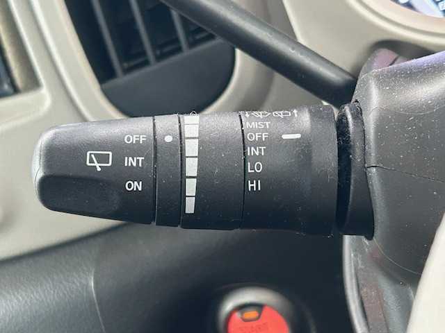 日産 キューブ 15X FOUR Vセレクション 宮城県 2008(平20)年 7.1万km クラフトダンボール 4WD/・センターデフロック/盗難防止装置/オーディオ（IDA-X100)/・ETC/プッシュスタート/・スマートキー/ハロゲンライト/・フォグランプ/・オートライト/純正フロアマット/電動格納ミラー/社外アルミホイール15インチ/社外16インチ　サマータイヤ積込み/・195/55/16  7mm