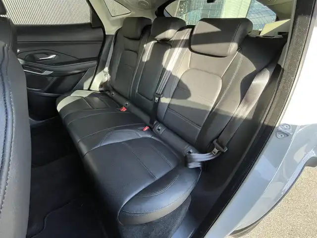 ジャガー Ｅペース R ダイナミックS 180PS 長野県 2021(令3)年 5.3万km 白 ACC/ LKA / BSM / 黒革シート / ステアリングヒーター / 純正ナビ / 360°カメラ / TV / AppleCarPlay/ AndroidAuto / LEDヘッドライト / パワーシート / シートヒーター / パワーバックドア / パークセンサー / ドライブレコーダー / ETC2.0 / パドルシフト