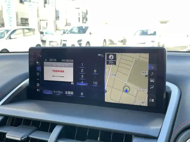 レクサス ＮＸ 300 Fスポーツ 兵庫県 2019(令1)年 3.6万km ホワイトノーヴァガラスフレーク 外部検査実施済み//ワンオーナー//OP マークレビンソンプレミアムサウンド//OP パノラミックビューモニター//OP パーキングサポートブレーキ//OP アダプティブハイビームシステム//OP BSM/RCTA//OP 3眼フルLEDヘッドランプ//OP パノラマルーフ（ガラスルーフ）//純正ナビ（10.3インチ）//TV/BT/USB/AUX/DVD/Miracast//TVキャンセラー//ステアリングリモコン//ビルトインETC//ドライブレコーダー//ハンズフリーパワーバックドア//純正18インチAW//Fスポーツ専用本革スポーツシート//前席ヒーター/ベンチレーション/パワーシート/D席メモリ//アイドリングストップ//純正ドライブレコーダー//シーケンシャルターンランプ//クリアランスソナー//PCS/LTA/RSA//レーダークルーズコントロール