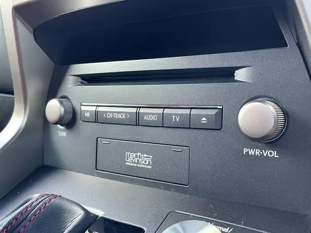 レクサス ＮＸ 300 Fスポーツ 兵庫県 2019(令1)年 3.6万km ホワイトノーヴァガラスフレーク 外部検査実施済み//ワンオーナー//OP マークレビンソンプレミアムサウンド//OP パノラミックビューモニター//OP パーキングサポートブレーキ//OP アダプティブハイビームシステム//OP BSM/RCTA//OP 3眼フルLEDヘッドランプ//OP パノラマルーフ（ガラスルーフ）//純正ナビ（10.3インチ）//TV/BT/USB/AUX/DVD/Miracast//TVキャンセラー//ステアリングリモコン//ビルトインETC//ドライブレコーダー//ハンズフリーパワーバックドア//純正18インチAW//Fスポーツ専用本革スポーツシート//前席ヒーター/ベンチレーション/パワーシート/D席メモリ//アイドリングストップ//純正ドライブレコーダー//シーケンシャルターンランプ//クリアランスソナー//PCS/LTA/RSA//レーダークルーズコントロール