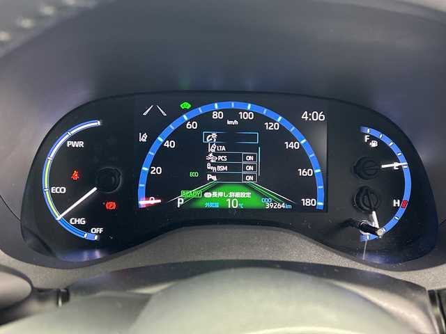 トヨタ ヤリスクロス ハイブリッド Z 三重県 2021(令3)年 4万km ブラックマイカ /禁煙車//ナビ機能付き純正ディスプレイオーディオ//パノラミックビューモニター//ルーフレール//トヨタセーフティセンス//衝突軽減ブレーキ//レーントレーシングアシスト//ブラインドスポットモニター//パーキングサポートブレーキ//オートハイビーム//リアクロストラフィックアラート//トヨタチームメイト//アドバンストパーク//前後クリアランスソナー//純正ビルトインETC2.0//社外前後ドライブレコーダー//サイドカーテンエアバッグ//ハーフレザーシート