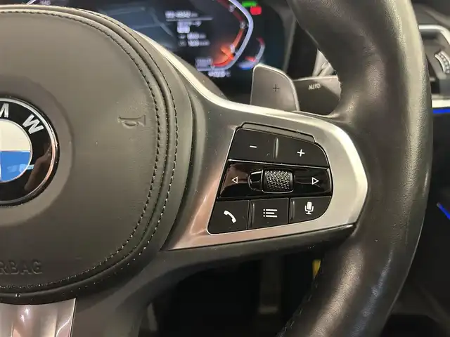 ＢＭＷ ３２０ｄ 熊本県 2020(令2)年 5万km アルピンホワイトⅢ ・ワンオーナー/・スマートキー/・プッシュスタート/・インテリジェントセーフティ/・注意喚起アシスタント/・ステアリングアシスト/・PDC自動起動/・アクティブPDC緊急ブレーキ/・パーキングアシスト/・クルーズコントロール(追従式)/・黒革シート/・前席パワーdシート/・前席シートヒーター/・純正メモリナビ/　【Bluetooth・USB・AppleCarPlay・AndroidAuto】/・全方位カメ/・ETC/・ワイヤレス充電/・ドライブレコーダー(前後録画)/・パワートランク/・LEDヘッドランプ/・LEDフォグランプ/・純正マット