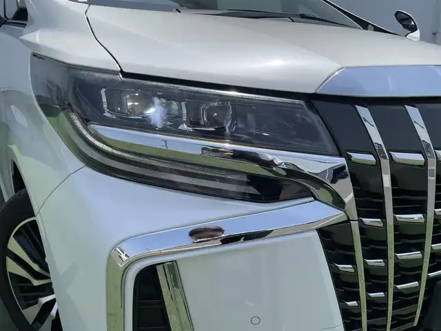 トヨタ アルファード S Cパッケージ 香川県 2018(平30)年 6.3万km ホワイトパールクリスタルシャイン Toyota Safety Sense/〇プリクラシュセーフティ/〇レーントレーシングアシスト/〇ロードサインアシスト/〇レーダークルーズコントロール/〇クリアランスソナー/〇オートマチックハイビーム/〇先行車発進告知/純正10インチSDナビ/フルセグTV/CD/DVD/Bluetooth/純正12.1インチ後席フリップダウンモニター（V12T-R66C)/黒革シート/シートヒーター/シートベンチレーション/パワーシート/ステアリングヒーター/両側パワースライドドア/パワーバックドア/ビルトインETC2.0/前後ドライブレコーダー/純正18インチAW/保証書/取扱説明書