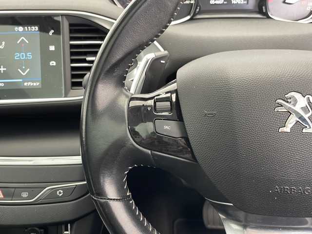 プジョー ３０８ SW アリュール ブルーHDi 愛知県 2019(平31)年 5.5万km シルバー 純正ナビ/クルーズコントロール/Bluetooth/バックカメラ/コーナーセンサー/純正アルミホイール/ルーフレール/LEDヘッドライト/パドルシフト/オートライト/ドライブレコーダー/ETC/ステアリングスイッチ/スマートキー/プッシュスタート