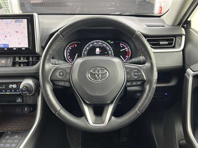 トヨタ ＲＡＶ４ G 愛知県 2020(令2)年 4.3万km アティチュードブラックマイカ 4WD/純正9型SDナビ/（CD/DVD/フルセグTV/Bluetooth)/バックカメラ/トヨタセーフティーセンス/・衝突軽減システム/・レーンキープアシスト/・オートマチックハイビーム/電動リアゲート/アダプティブクルーズコントロール/純正18AW/LEDヘッドライト/ビルトインETC2.0/ブラインドスポットモニター/レザーシート/シートヒーター(前席)/パワーシート(D席)/革巻きステアリング/ステアリングヒーター/ステアリングスイッチ/スマートキー＆プッシュスタート