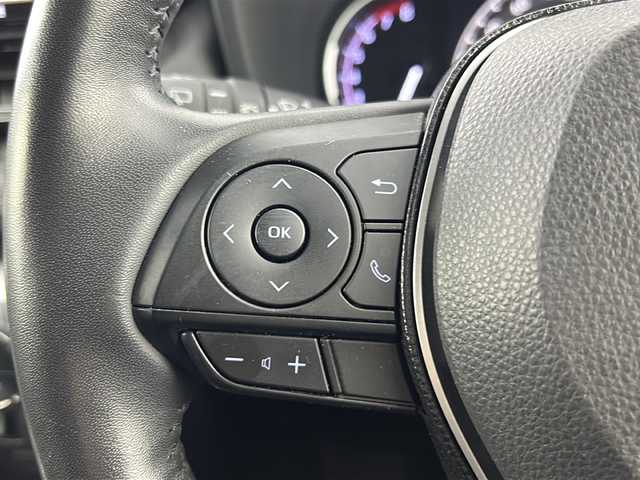 トヨタ ＲＡＶ４ G 愛知県 2020(令2)年 4.3万km アティチュードブラックマイカ 4WD/純正9型SDナビ/（CD/DVD/フルセグTV/Bluetooth)/バックカメラ/トヨタセーフティーセンス/・衝突軽減システム/・レーンキープアシスト/・オートマチックハイビーム/電動リアゲート/アダプティブクルーズコントロール/純正18AW/LEDヘッドライト/ビルトインETC2.0/ブラインドスポットモニター/レザーシート/シートヒーター(前席)/パワーシート(D席)/革巻きステアリング/ステアリングヒーター/ステアリングスイッチ/スマートキー＆プッシュスタート