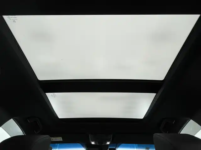 ホンダ ＣＲ－Ｖ EX・ブラックエディション 滋賀県 2021(令3)年 1.9万km クリスタルブラックパール 禁煙車/純正ナビ/（CD/DVD/SD/USB/Bluetooth/フルセグTV）/バックカメラ/サンルーフ/前後ドライブレコーダー/パワーバックドア/電動パーキングブレーキ/オートホールドブレーキ/ビルトインETC/衝突軽減ブレーキ/路外逸脱抑制機能/レーンキープアシストシステム/ブラインドスポットインフォメーション/標識認識機能/先行車発進告知/フロント熱線/革巻きステアリング/アダプティブクルーズコントロール/ステアリングリモコン/ステアリングヒーター/パドルシフト/レザーシート/前席シートヒーター/前席パワーシート/D席シートメモリー/LEDヘッドライト/フォグランプ/オートヘッドライト/純正フロアマット/オートリトラーミラー/スペアキー1本/USB充電/カーテンエアバッグ