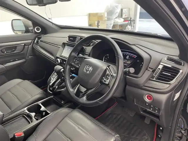 ホンダ ＣＲ－Ｖ EX・ブラックエディション 滋賀県 2021(令3)年 1.9万km クリスタルブラックパール 禁煙車/純正ナビ/（CD/DVD/SD/USB/Bluetooth/フルセグTV）/バックカメラ/サンルーフ/前後ドライブレコーダー/パワーバックドア/電動パーキングブレーキ/オートホールドブレーキ/ビルトインETC/衝突軽減ブレーキ/路外逸脱抑制機能/レーンキープアシストシステム/ブラインドスポットインフォメーション/標識認識機能/先行車発進告知/フロント熱線/革巻きステアリング/アダプティブクルーズコントロール/ステアリングリモコン/ステアリングヒーター/パドルシフト/レザーシート/前席シートヒーター/前席パワーシート/D席シートメモリー/LEDヘッドライト/フォグランプ/オートヘッドライト/純正フロアマット/オートリトラーミラー/スペアキー1本/USB充電/カーテンエアバッグ