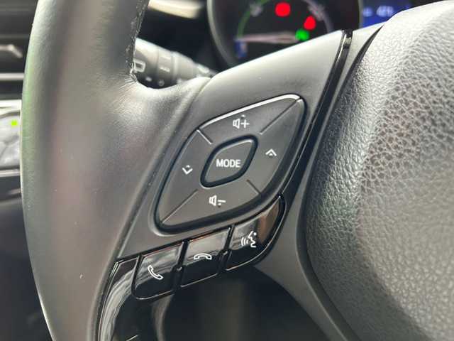 トヨタ Ｃ－ＨＲ G 千葉県 2019(令1)年 4.1万km ブラック/メタルストリームM ワンオーナー/純正ナビ/フルセグテレビ/Blue Tooth/バックカメラ/衝突被害低減ブレーキ/ブラインドスポットモニター/レーンキープアシスト/クルーズコントロール/ETC/電格ミラー/ランバーサポート/LEDヘッドライト/オートハイビーム/前後コーナーセンサー/取説/保証書