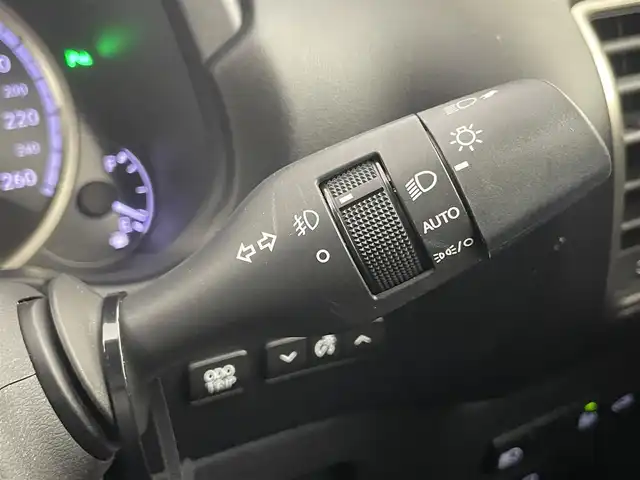 レクサス ＮＸ 300h クール&ブライト 埼玉県 2021(令3)年 3.7万km グラファイトブラックガラスフレーク サンルーフ　純正１０．１インチナビ　バックカメラ　黒レザー　ＢＳＭ　三眼ライト　ビルトインＥＴＣ２．０　メモリシート　シートヒーターベンチレーション　レーダークルーズコントロール　ステアリングヒーター　パドルシフト  純正アルミ　地デジTV
