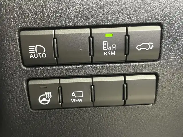 レクサス ＮＸ 300h クール&ブライト 埼玉県 2021(令3)年 3.7万km グラファイトブラックガラスフレーク サンルーフ　純正１０．１インチナビ　バックカメラ　黒レザー　ＢＳＭ　三眼ライト　ビルトインＥＴＣ２．０　メモリシート　シートヒーターベンチレーション　レーダークルーズコントロール　ステアリングヒーター　パドルシフト  純正アルミ　地デジTV