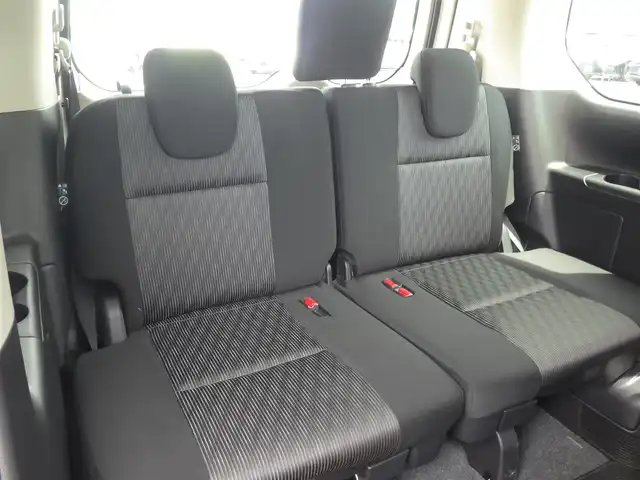 日産 セレナ ハイウェイスター V 千葉県 2020(令2)年 3.7万km ブリリアントホワイトパール ワンオーナー/エマージェンシーブレーキ/クルーズコントロール/アイドリングストップ/両側パワースライドドア/9インチ純正SDナビ/地デジTV/【DVD/CD再生機能　Bluetooth接続】/アラウンドビューモニター/ドライブレコーダー/ETC/LEDヘッドライト/LEDフォグライト/ウインカーミラー/コーナーセンサー/純正16インチアルミホイル/サイド/カーテンエアバッグ/インテリジェントキー