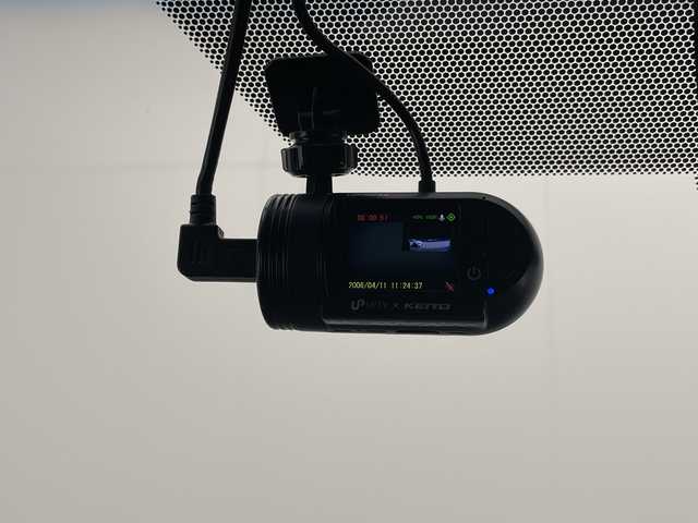 トヨタ アルファード S タイプゴールド 宮崎県 2020(令2)年 3.4万km ホワイトパールクリスタルシャイン 禁煙車/トヨタセーフティセンス/純正9型ディスプレイオーディオ/（T-CONNECT/Bluetooth/DVD/FMAM/フルセグTV)/純正12.1型リアフリップダウンモニター/(V12T-R68C）/純正ビルトインETC/純正LEDオートライト/純正LEDフォグ/純正18インチアルミ/純正オートアラーム/純正フロアマット/両側電動スライドドア/パワーバックドア/プリクラッシュセーフティ/オートマチックハイビーム/レーンディパーチャーアラート/アダプティブクルーズコントロール/ブラインドスポットモニター/クリアランスソナー/電子パーキング/オートホールド/デジタルインナーミラー/ドライブレコーダー/ウッドコンビ本革巻ハンドル/ハーフレザーシート/スマートキー/プッシュエンジンスタート/スペアキー/新車時保証書/取扱い説明書