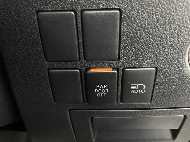 トヨタ アルファード S タイプゴールド 宮崎県 2020(令2)年 3.4万km ホワイトパールクリスタルシャイン 禁煙車/トヨタセーフティセンス/純正9型ディスプレイオーディオ/（T-CONNECT/Bluetooth/DVD/FMAM/フルセグTV)/純正12.1型リアフリップダウンモニター/(V12T-R68C）/純正ビルトインETC/純正LEDオートライト/純正LEDフォグ/純正18インチアルミ/純正オートアラーム/純正フロアマット/両側電動スライドドア/パワーバックドア/プリクラッシュセーフティ/オートマチックハイビーム/レーンディパーチャーアラート/アダプティブクルーズコントロール/ブラインドスポットモニター/クリアランスソナー/電子パーキング/オートホールド/デジタルインナーミラー/ドライブレコーダー/ウッドコンビ本革巻ハンドル/ハーフレザーシート/スマートキー/プッシュエンジンスタート/スペアキー/新車時保証書/取扱い説明書