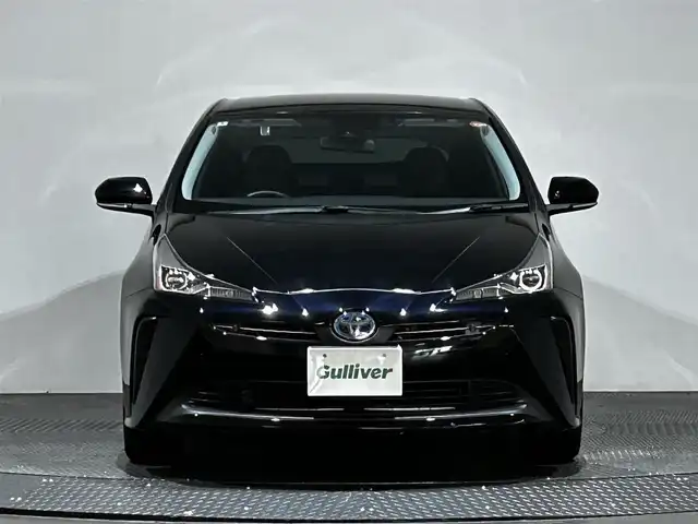 トヨタ プリウス S 愛媛県 2020(令2)年 4.8万km アティチュードブラックマイカ 純正SDナビ　Bluetooth　フルセグ　CD　DVD　バックカメラ　トヨタセーフティセンス　レーンキープ　レーダークルーズコントロール　ビルトインETC　１５インチアルミホイール