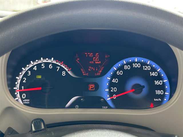 日産 キューブ 15X Vセレクション 宮城県 2011(平23)年 7.8万km ビターショコラ ワンオーナー/純正ナビ（AM/FM/BT/CD/DVD）/TVフルセグ/ETC/純正フロアマット/スタッドレス社外AW（175/65R15）/サマー積込（175/65R15）