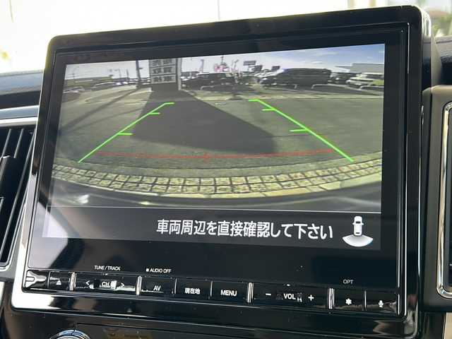 三菱 デリカＤ：５ シャモニー 静岡県 2024(令6)年 0.3万km グラファイトグレーメタリック/ブラックマイカ アルパイン純正ナビ/・FM/AM/・フルセグTV/・Music Catcher/・Bluetooth/・DVD/CD/・USB/・iPod/・HDMI/主要装備/・後席フリップダウンモニター/・左後オートサイドステップ/・ハーフレザーシート/・ＥＴＣ/・運転席+助手席シートヒーター/・ハンドルヒーター/・レーダークルコン/・全方位カメラ/・パワーシート/・ハンドルヒーター/・ブラインドスポットモニター/・前後ドラレコ/・オートハイビーム/・サイドカーテンエアバッグ/・両側パワースライドドア/・アイドリングストップ/・衝突被害軽減システム