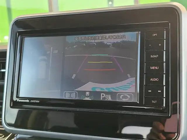 スズキ スペーシア カスタム HYBRID XS 福岡県 2018(平30)年 9.8万km ブレイブカーキパール/ブラック2トーン 純正７インチナビ/Bluetooth/フルセグＴＶ/ＣＤ／ＤＶＤ再生機能有/全周囲カメラ/ステアリングリモコン/ＥＴＣ/両側パワースライドドア/ハーフレザーシート/シートヒーター/ＨＵＤ/純正１５インチアルミホイール/純正フロアマット/レーダーブレーキサポート/コーナーセンサー/サイドバイザー/スペアキー