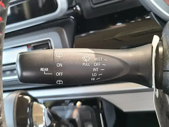 スズキ スペーシア カスタム HYBRID XS 福岡県 2018(平30)年 9.8万km ブレイブカーキパール/ブラック2トーン 純正７インチナビ/Bluetooth/フルセグＴＶ/ＣＤ／ＤＶＤ再生機能有/全周囲カメラ/ステアリングリモコン/ＥＴＣ/両側パワースライドドア/ハーフレザーシート/シートヒーター/ＨＵＤ/純正１５インチアルミホイール/純正フロアマット/レーダーブレーキサポート/コーナーセンサー/サイドバイザー/スペアキー