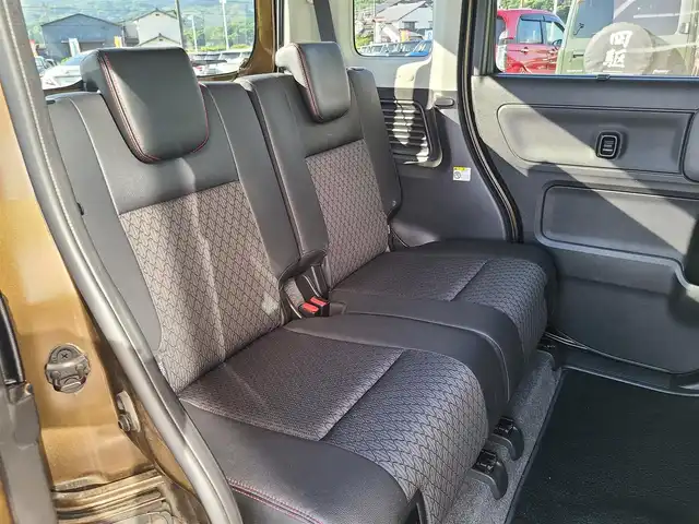スズキ スペーシア カスタム HYBRID XS 福岡県 2018(平30)年 9.8万km ブレイブカーキパール/ブラック2トーン 純正７インチナビ/Bluetooth/フルセグＴＶ/ＣＤ／ＤＶＤ再生機能有/全周囲カメラ/ステアリングリモコン/ＥＴＣ/両側パワースライドドア/ハーフレザーシート/シートヒーター/ＨＵＤ/純正１５インチアルミホイール/純正フロアマット/レーダーブレーキサポート/コーナーセンサー/サイドバイザー/スペアキー