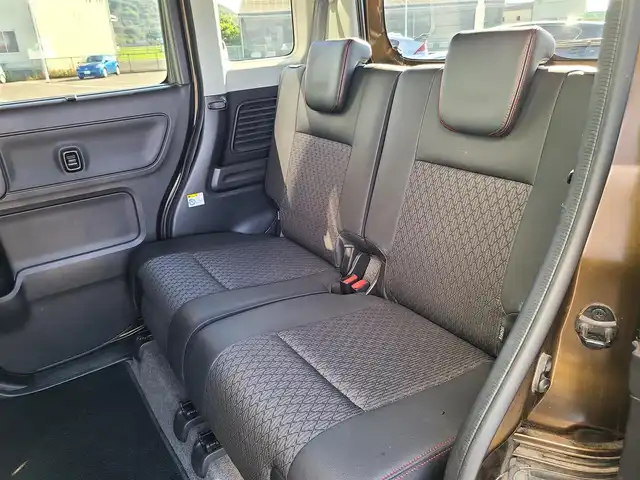 スズキ スペーシア カスタム HYBRID XS 福岡県 2018(平30)年 9.8万km ブレイブカーキパール/ブラック2トーン 純正７インチナビ/Bluetooth/フルセグＴＶ/ＣＤ／ＤＶＤ再生機能有/全周囲カメラ/ステアリングリモコン/ＥＴＣ/両側パワースライドドア/ハーフレザーシート/シートヒーター/ＨＵＤ/純正１５インチアルミホイール/純正フロアマット/レーダーブレーキサポート/コーナーセンサー/サイドバイザー/スペアキー