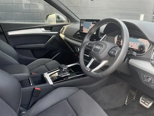 アウディ アウディ Ｑ５ SB 40TDIクワトロ Sライン 三重県 2023(令5)年 1.9万km グレー ACC/衝突軽減B/アクティブレーンアシスト/パノラマサンルーフ/バーチャルコックピット/純正ナビ/全方位カメラ/フルセグTVチューナー/AppleCarPlay/AndroidAuto/アンビエントライト/アウディドライブセレクト/シートヒーター/純正19インチアルミ/・Sラインプラスパッケージ/アーティフィシャルインテリアレザー/全席シートヒーター/アコースティックガラス/・コンフォートパッケージ/ワイヤレスチャージ/リヤシートUSBチャージング/ステアリングヒーター/純正前後ドラレコ