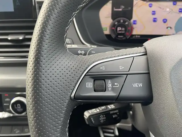 アウディ アウディ Ｑ５ SB 40TDIクワトロ Sライン 三重県 2023(令5)年 1.9万km グレー ACC/衝突軽減B/アクティブレーンアシスト/パノラマサンルーフ/バーチャルコックピット/純正ナビ/全方位カメラ/フルセグTVチューナー/AppleCarPlay/AndroidAuto/アンビエントライト/アウディドライブセレクト/シートヒーター/純正19インチアルミ/・Sラインプラスパッケージ/アーティフィシャルインテリアレザー/全席シートヒーター/アコースティックガラス/・コンフォートパッケージ/ワイヤレスチャージ/リヤシートUSBチャージング/ステアリングヒーター/純正前後ドラレコ