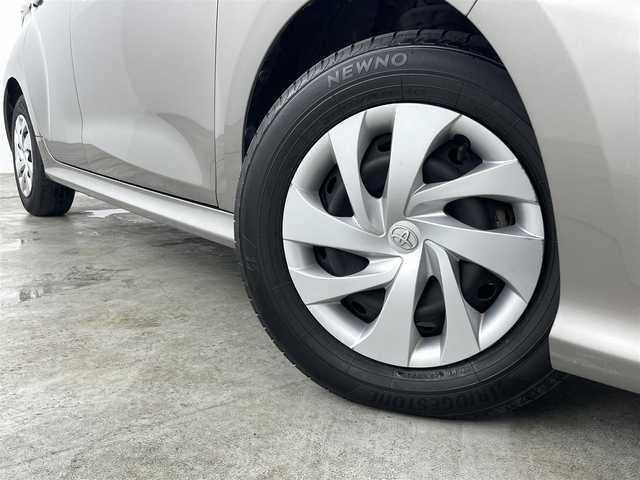 トヨタ ヤリス ハイブリッド X 福島県 2020(令2)年 2.6万km アバンギャルドブロンズメタリック トヨタセーフティセンス/・プリクラッシュセーフティシステム/・レーンディパーチャーアラート/・オートマチックハイビーム/・レーダークルーズコントロール/純正８インチディスプレイオーディオ/・フルセグ/USB/Bluetooth/AM/FM/・Android　Auto/AppleCarPlay/・バックカメラ/・ETC/ステアリングリモコン/ＬＥＤヘッドライト/・オートライト/純正フロアマット/ドアバイザー/ウィンカーミラー/プッシュスタート/・スマートキー/保証書/取扱説明書