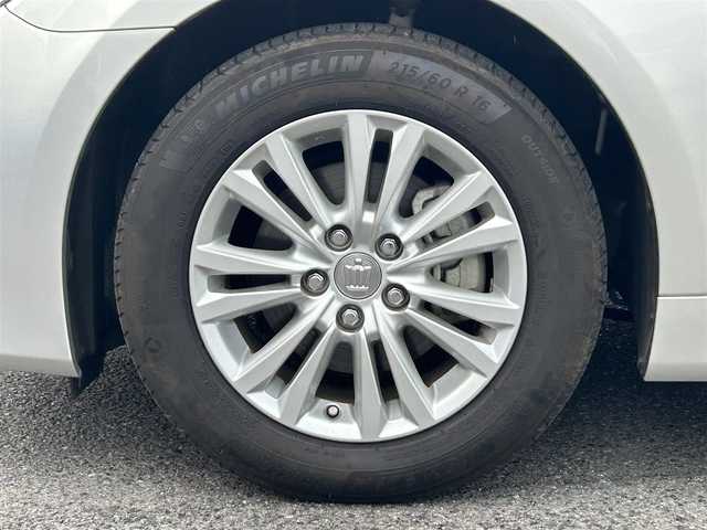 トヨタ クラウン ハイブリッド ロイヤルサルーン 香川県 2013(平25)年 7.2万km プレシャスシルバー HDDナビ/フルセグテレビ/Bluetooth/USB/バックカメラ/ウィンカーミラー/クルーズコントロール/ドアバイザー/プッシュスタート/ビルドインETC/LEDヘッドライト