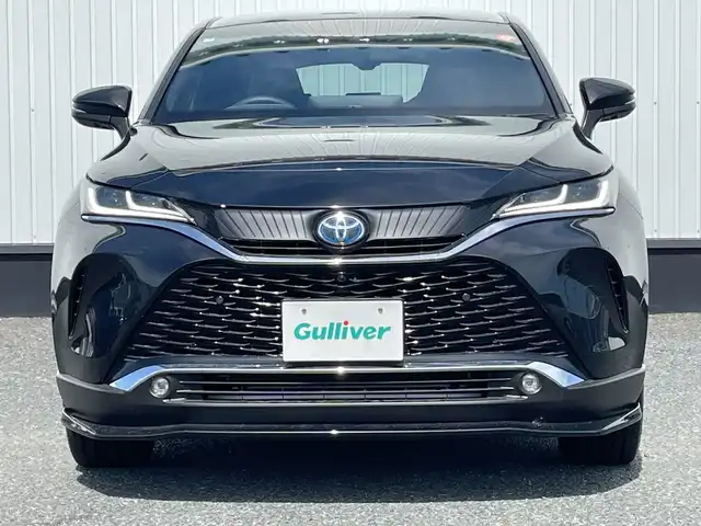 トヨタ ハリアー ハイブリッド Z レザーパッケージ 千葉県 2025(令7)年 0.3万km プレシャスブラックパール 純正12.3インチナビ/(BT/フルセグTV/AM/FM/ミラーキャスト)/全方位カメラ/JBLサウンド/KUHLエアロ/調光パノラマルーフ/ブラインドスポットモニター/デジタルインナーミラー/シートメモリー/マフラーカッター/衝突被害軽減システム/車線逸脱警報/クルーズコントロール/レザーシート/横滑り防止装置/ETC/アイドリングストップ/LEDヘッドライト/フォグランプ/オートライト/ウィンカーミラー/電動格納ミラー/純正19インチAW/シートヒーター/エアシート/ステアリングヒーター/プッシュスタート/スマートキー/フロアマット/ドアバイザー/スペアキー/取扱説明書/保証書