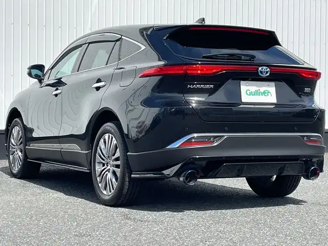 トヨタ ハリアー ハイブリッド Z レザーパッケージ 千葉県 2025(令7)年 0.3万km プレシャスブラックパール 純正12.3インチナビ/(BT/フルセグTV/AM/FM/ミラーキャスト)/全方位カメラ/JBLサウンド/KUHLエアロ/調光パノラマルーフ/ブラインドスポットモニター/デジタルインナーミラー/シートメモリー/マフラーカッター/衝突被害軽減システム/車線逸脱警報/クルーズコントロール/レザーシート/横滑り防止装置/ETC/アイドリングストップ/LEDヘッドライト/フォグランプ/オートライト/ウィンカーミラー/電動格納ミラー/純正19インチAW/シートヒーター/エアシート/ステアリングヒーター/プッシュスタート/スマートキー/フロアマット/ドアバイザー/スペアキー/取扱説明書/保証書