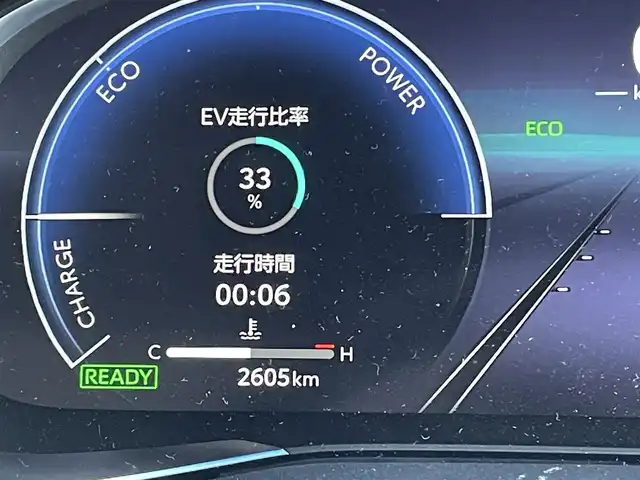 トヨタ ハリアー ハイブリッド Z レザーパッケージ 千葉県 2025(令7)年 0.3万km プレシャスブラックパール 純正12.3インチナビ/(BT/フルセグTV/AM/FM/ミラーキャスト)/全方位カメラ/JBLサウンド/KUHLエアロ/調光パノラマルーフ/ブラインドスポットモニター/デジタルインナーミラー/シートメモリー/マフラーカッター/衝突被害軽減システム/車線逸脱警報/クルーズコントロール/レザーシート/横滑り防止装置/ETC/アイドリングストップ/LEDヘッドライト/フォグランプ/オートライト/ウィンカーミラー/電動格納ミラー/純正19インチAW/シートヒーター/エアシート/ステアリングヒーター/プッシュスタート/スマートキー/フロアマット/ドアバイザー/スペアキー/取扱説明書/保証書