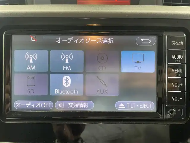 トヨタ タンク X S 鹿児島県 2018(平30)年 7万km ブライトシルバーM 禁煙車　/ナビ(CD/ワンセグTV/Bluetooth)　/バックカメラ　/片側パワースライドドア　/衝突軽減　/前後ドライブレコーダー　/ＥＴＣ　/オートライト　/ヘッドライトレベライザー　/社外アルミホイール　/アイドリングストップ　/純正フロアマット/ステアリングリモコン/電格ミラー