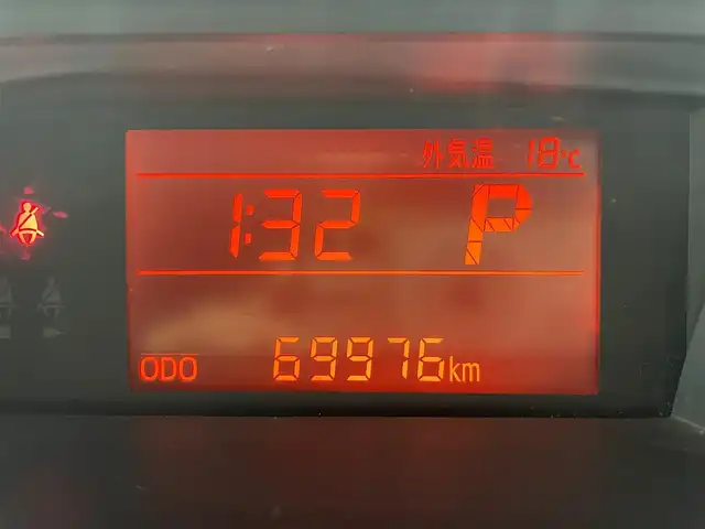 トヨタ タンク X S 鹿児島県 2018(平30)年 7万km ブライトシルバーM 禁煙車　/ナビ(CD/ワンセグTV/Bluetooth)　/バックカメラ　/片側パワースライドドア　/衝突軽減　/前後ドライブレコーダー　/ＥＴＣ　/オートライト　/ヘッドライトレベライザー　/社外アルミホイール　/アイドリングストップ　/純正フロアマット/ステアリングリモコン/電格ミラー