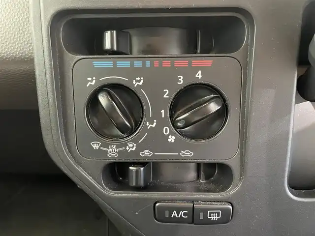 トヨタ タンク X S 鹿児島県 2018(平30)年 7万km ブライトシルバーM 禁煙車　/ナビ(CD/ワンセグTV/Bluetooth)　/バックカメラ　/片側パワースライドドア　/衝突軽減　/前後ドライブレコーダー　/ＥＴＣ　/オートライト　/ヘッドライトレベライザー　/社外アルミホイール　/アイドリングストップ　/純正フロアマット/ステアリングリモコン/電格ミラー