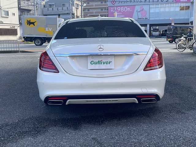 メルセデス・ベンツ Ｓ５５０Ｌ AMG スポーツエディション 大阪府 2014(平26)年 7.6万km ダイヤモンドホワイト 純正ナビ/フルセグTV/Bluetoothオーディーオ/6連奏DVD／CD/ブルメスターサウンド/全周囲カメラ/バックカメラ/衝突軽減ブレーキ/車線逸脱警報/レーダークルーズコントロール/サンルーフ/レザーシート/全席パワーシート/シートヒーター/エアシート/LEDライト/純正19インチアルミホイル