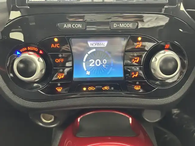 日産 ジューク 15RX アーバン スタイリッシュブラック 熊本県 2013(平25)年 8.1万km サファイアブラック 禁煙車　/社外ナビCN-A5300D（ＣＤ・ＤＶＤ・ワンセグ・ＢＴ・ｉｐｏｄ・ＵＳＢ）/バックカメラ　/社外前方ドライブレコーダー　/ＥＴＣ　/横滑り防止/純正フロアマット　/純正１７インチＡＷ　/オートライト　/ＬＥＤヘッドライト/フォグライト/スマートキー/プッシュスタート