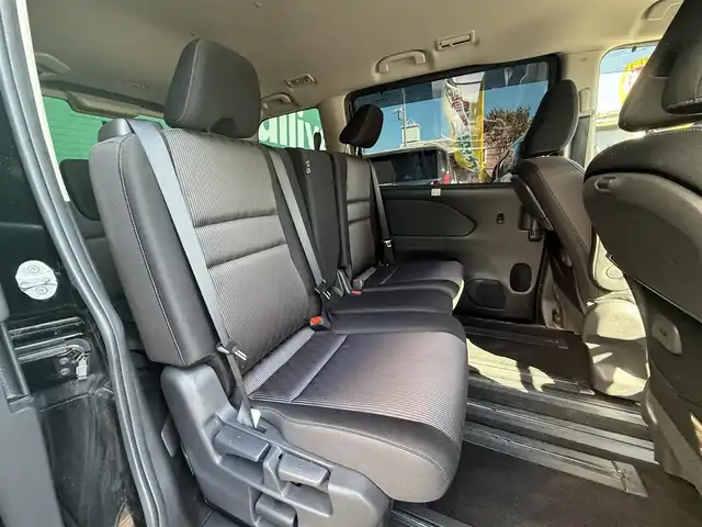 日産 セレナ ハイウェイスター V 千葉県 2022(令4)年 1.5万km ダイヤモンドブラック プロパイロット/ALPINE11インチフルセグナビ/フリップダウンモニター/アラウンドビューモニター/ＨＤＭＩポート/ＵＳＢポート/インテリジェントクルーズコントロール/エマージェンシーブレーキ/両側パワースライド/スマートルームミラー/ブラインドスポットモニター/アイドリングストップ/ステアリングスイッチ/コーナーセンサー/ドアバイザー/ドライブレコーダー前後/ウィンカーミラー/ＥＴＣ/リア5面スモークフィルム/フロアマット/セーフティパックＡ