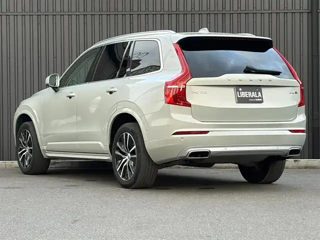 ボルボ ＸＣ９０ B5 AWD モーメンタム 福島県 2021(令3)年 2.8万km パール 純正ナビ(BT/USB)/フルセグTV/ETC/アダプティブクルーズコントロール/ステアリングスイッチ/ステアリングヒーター/白レザーシート/シートヒーター/パワーシート/パワーバックドア/ワイアレスチャージャー/アダプティブベンディングライト/純正19AW/取扱説明書/保証書/スペアキー