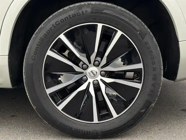 ボルボ ＸＣ９０ B5 AWD モーメンタム 福島県 2021(令3)年 2.8万km パール 純正ナビ(BT/USB)/フルセグTV/ETC/アダプティブクルーズコントロール/ステアリングスイッチ/ステアリングヒーター/白レザーシート/シートヒーター/パワーシート/パワーバックドア/ワイアレスチャージャー/アダプティブベンディングライト/純正19AW/取扱説明書/保証書/スペアキー