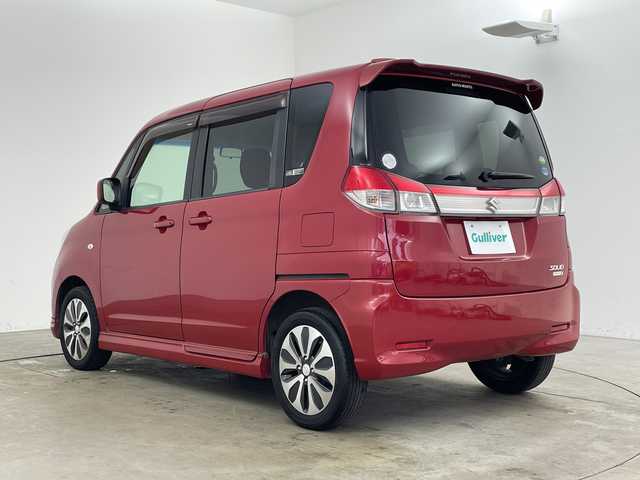 スズキ ソリオ X DJE 兵庫県 2013(平25)年 6.1万km フェニックスレッドパール ・社外ナビ＆BT＆DVD/・左側パワースライドドア/・右側イージークローザードア/・スマートキー/・プッシュスタート/・アイドリングストップ/・横滑り防止装置/・シートバックテーブル/・純正15インチアルミホイール/・電動格納ミラー/・純正フロアマット/・ハロゲンライト