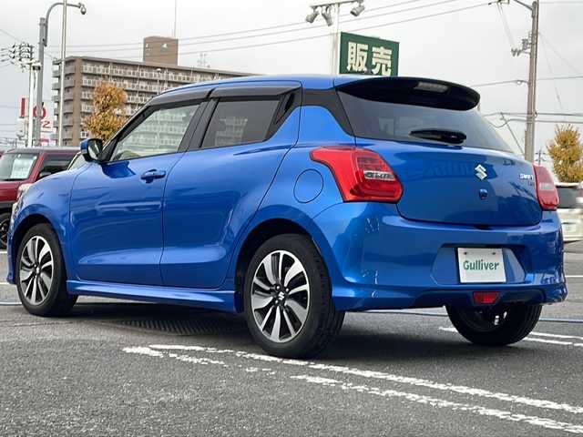 スズキ スイフト HYBRID RS 徳島県 2018(平30)年 3.9万km スピーディーブルーM セーフティパッケージ/デュアルセンサーブレーキサポート/レーダークルーズコントロール/レーンキープアシスト/横滑り防止装置/全周囲モニター用カメラ装着車/純正8型ナビ/（Bluetooth/フルセグ/CD/DVD/SD）/パドルシフト/シートヒーター/ドライブレコーダー/ビルトインETC/純正フロアマット/LEDヘッドライト