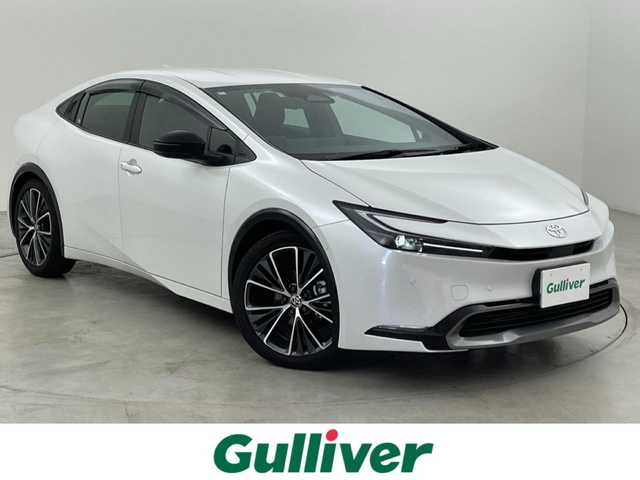 トヨタ プリウス Z 福岡県 2024(令6)年 0.7万km プラチナホワイトパールマイカ 純正１２．３型ナビ　/全方位カメラ　/ＥＴＣ２．０　/レーダー探知機　/置くだけ充電　/デジタルルームミラー　/ＡＣＣ　/コーナーセンサー　/ＰＣＳ　/ＬＤＡ　/ＢＳＭ　/ＲＣＴＡ　/パーキングアシスト　/ステアリングヒーター