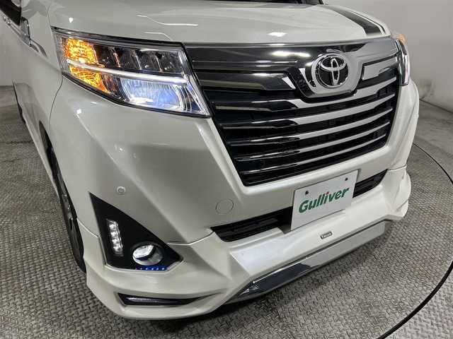 トヨタ ルーミー カスタムG－T 大阪府 2020(令2)年 2.6万km ブラックマイカメタリック/パールホワイト2トーン モデリスタエアロ 純正9incナビ(フルセグ/DVD再生/Bluetooth) バックカメラ ETC 両側パワースライドドア 衝突軽減 クルコン クリアランスソナー シートヒーター 前後ドラレコ