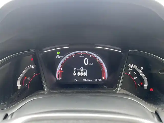 ホンダ シビック ハッチバック 愛媛県 2021(令3)年 6.9万km クリスタルブラックパール 純正ナビ/（BT/CD/DVD/USB/フルセグTV）/バックカメラ/ETC2.0/アダプティブクルーズコントロール/黒ハーフレザーシート/LEDヘッドライト/前席パワーシート/前席シートヒーター/オートブレーキホールド/電動サイドブレーキ/革巻きステアリング/ステアリングスイッチ/プッシュスタート/スマートキー/社外17インチアルミホイール/積込純正AW付サマータイヤ