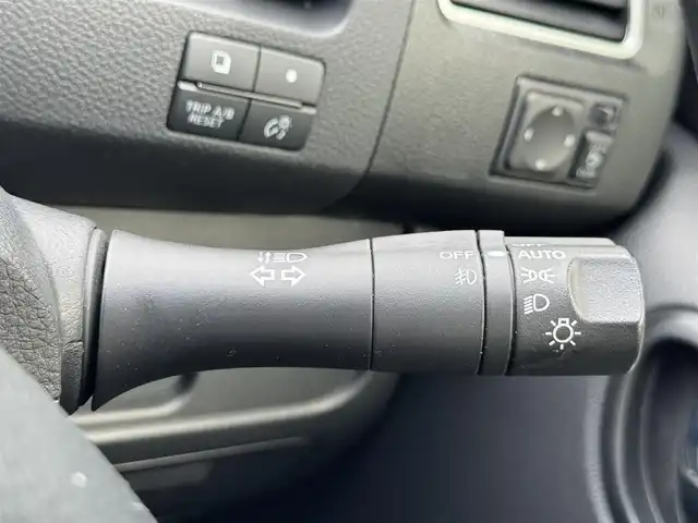 日産 セレナ HWS S HV Vセレ +Sefty Aセーフ 滋賀県 2015(平27)年 7.1万km タイガーアイブラウン 禁煙車/純正7型SDナビ/・MP315D-W/（Bluetooth/CD/DVD/USB/フルセグ）/後席11インチモニター/両側自動スライドドア/踏み間違い防止/レーンキープアシスト/クルーズコントロール/LEDヘッドライト/純正１６AW/ビルトインETC/スマートキー/プッシュスタート