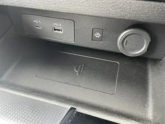 三菱 アウトランダー ＰＨＥＶ P 千葉県 2023(令5)年 3.1万km コスミックブルーマイカ BOSEサウンド/マイパイロット/　衝突軽減ブレーキ/レーンキープアシスト/　レーダークルーズコントロール/オートハイビーム/　クリアランスソナー/ブラインドスポットモニター/純正ナビ/　フルセグ/BT/USB/カープレイ/全方位カメラ/ステアリングスイッチ/パドルシフト/ETC2.0/レザーシート/シートヒーター(D/N/2列席)/パワーバックドア/ワイヤレス充電/100V電源/LEDヘッドライト/オートライト/スマートキー/プッシュスタート