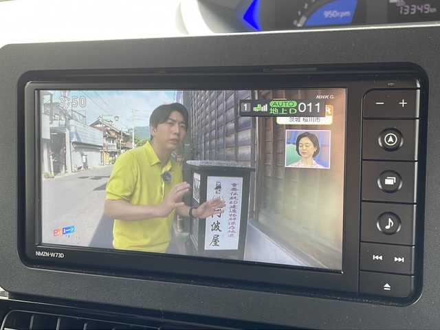 ダイハツ タント カスタム X 新潟県 2023(令5)年 1.4万km ブラックマイカメタリック 4WD/ワンオーナー/スマートアシスト/純正メモリナビ/(CD/DVD/Bluetooth/SD/HDMI/USB/フルセグTV)/バックカメラ/ETC/ドライブレコーダー/両側パワースライドドア/シートヒーター/アイドリングストップ/スマートキー/プッシュスタート/電動格納ミラー/ドアバイザー/純正フロアマット